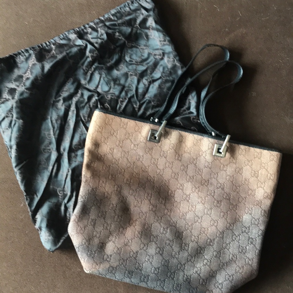 Authentic Gucci Shoulder Bag